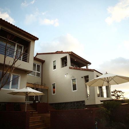 Jeju Lake Pension Ngoại thất bức ảnh