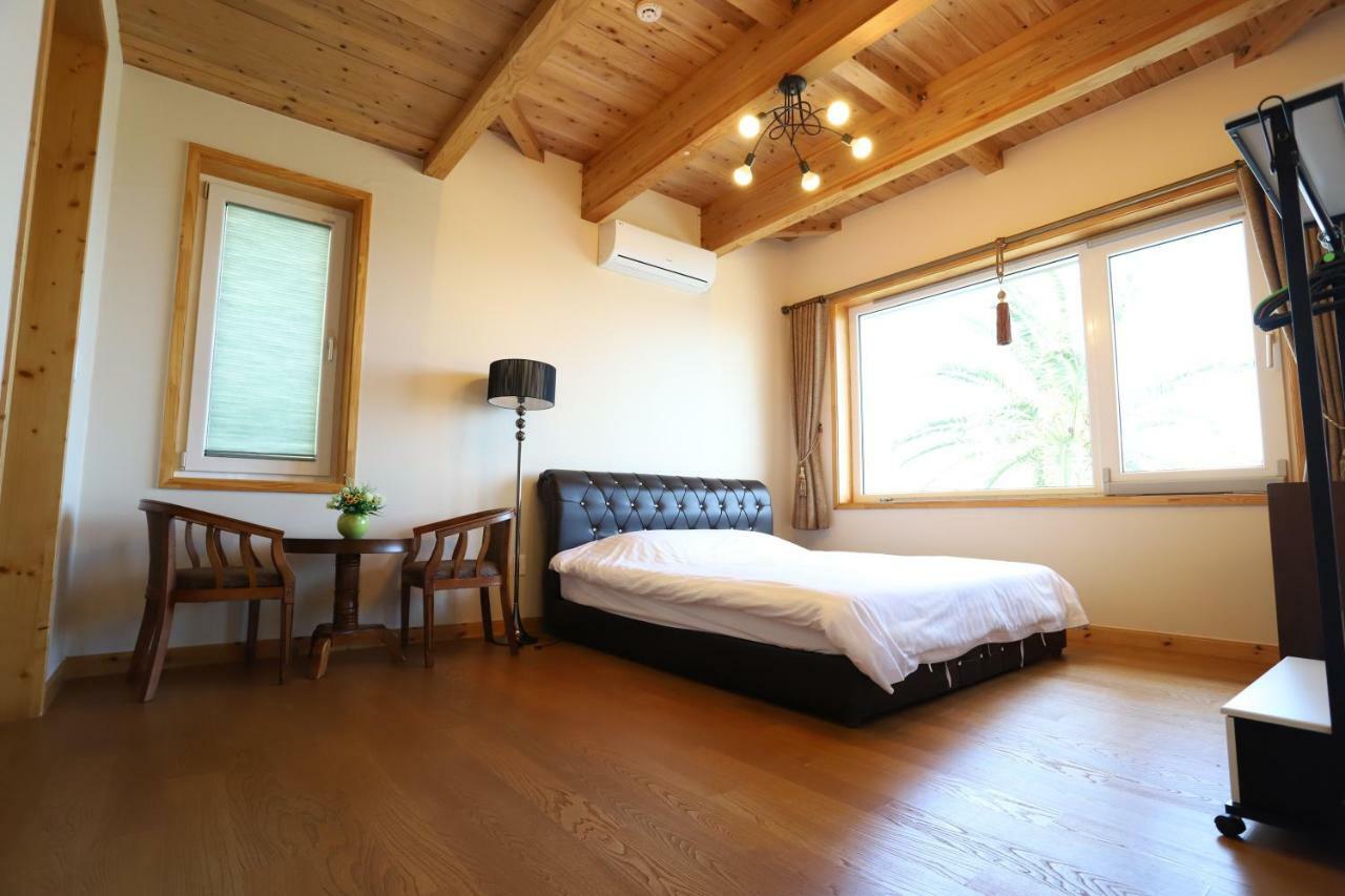 Jeju Lake Pension Ngoại thất bức ảnh